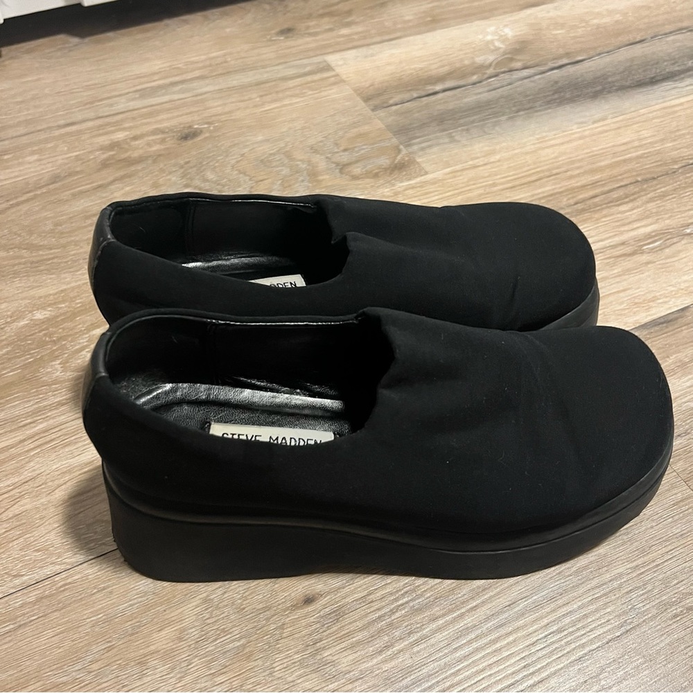 COPY - Vintage 90s Y2K chunky platform Steve Madden clogs